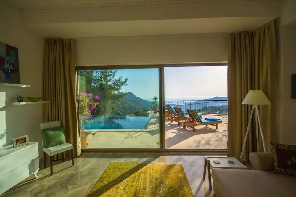 Villa Ella