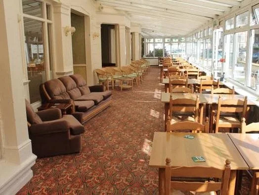 New Loretta Hotel