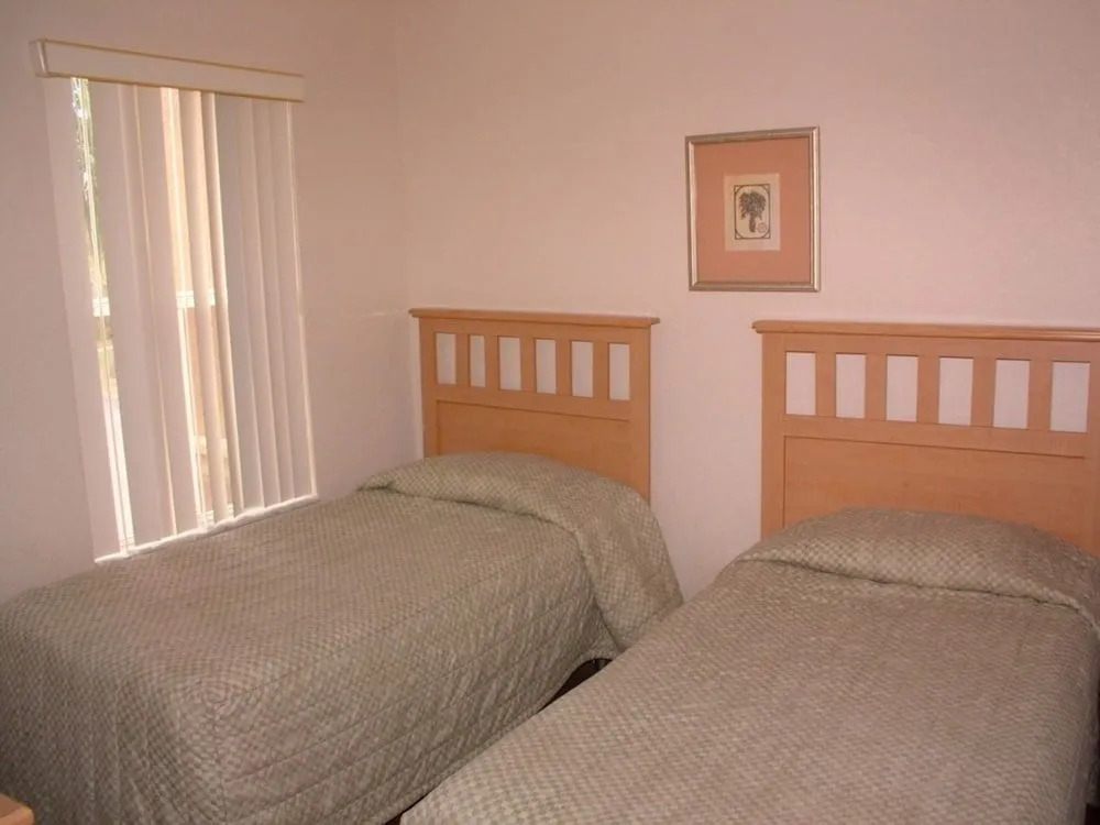 Regal Palms Resort & Spa 646