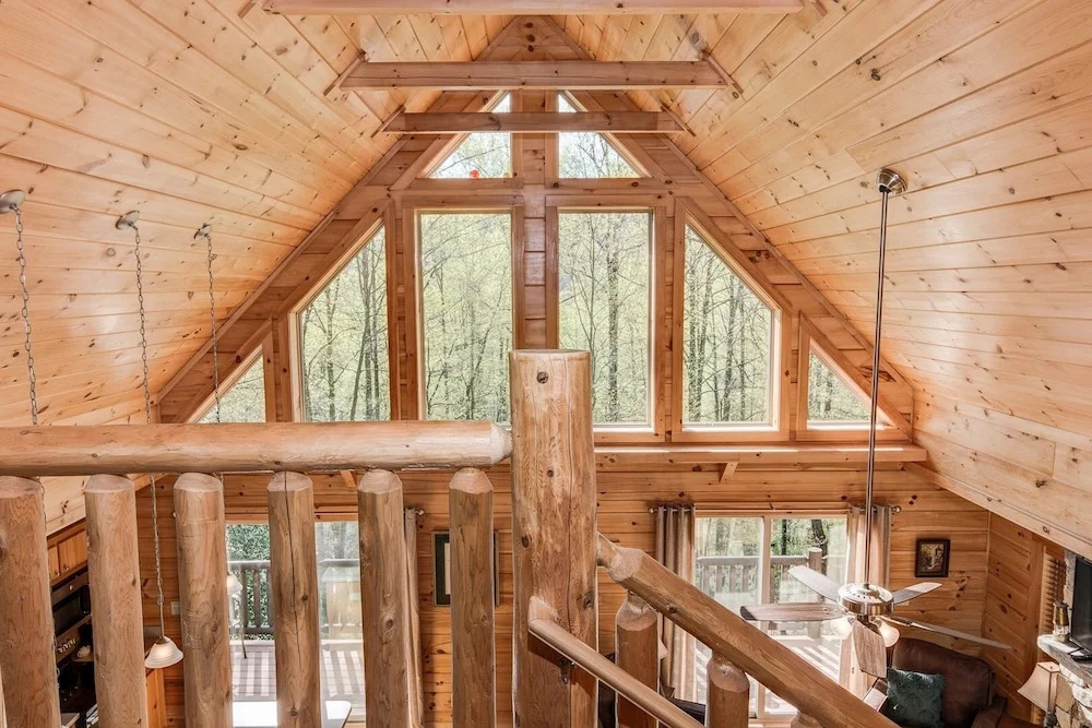 Lakey Gap Lodge - 4 Br Cabin