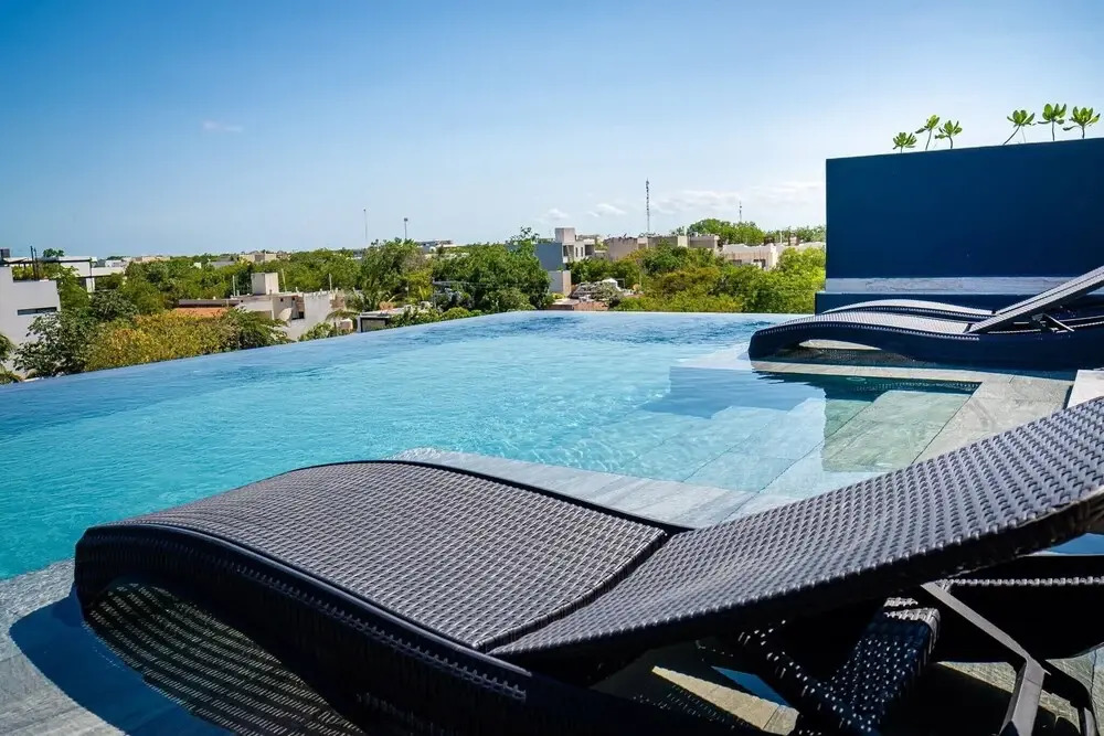Studio Apt, Great Location, Amazing Rooftop Pool