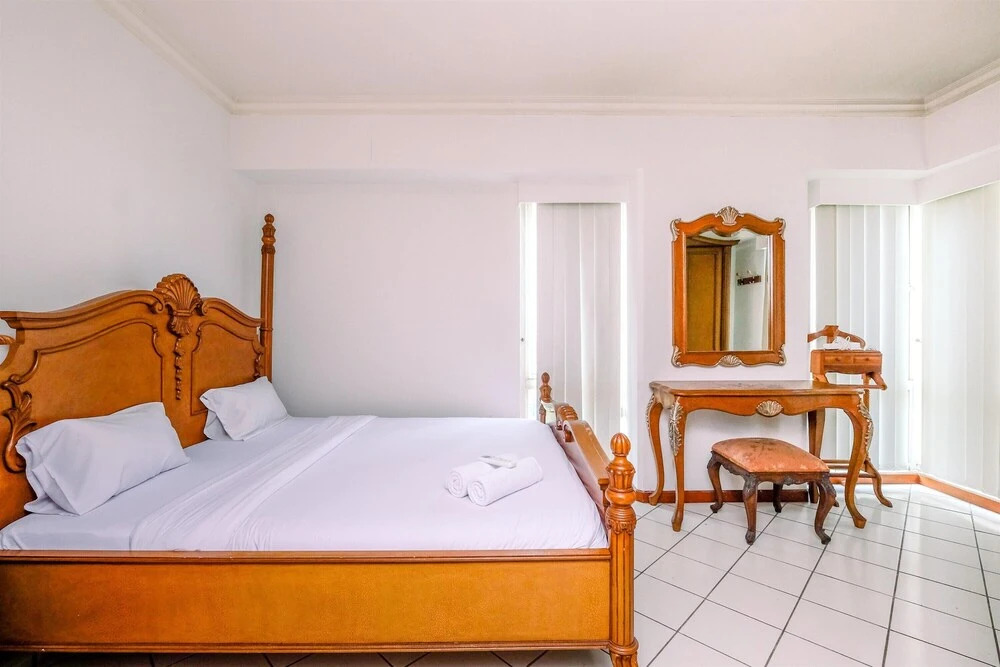 Comfortable And Spacious 3Br Puri Casablanca Apartment