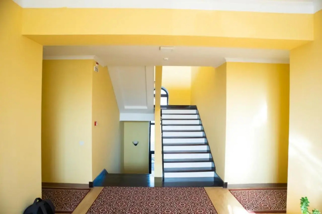 Sad Dolgoletiya Hotel
