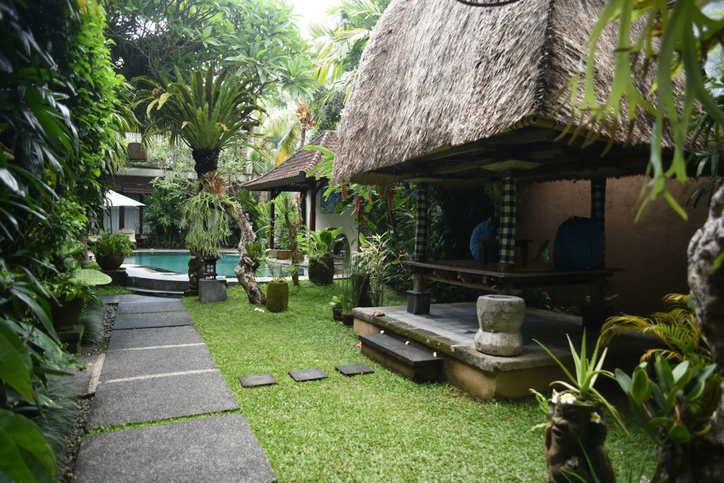 Lumbung Sari Ubud Hotel