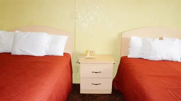 Royale Inn
