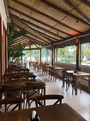 Suite 1108 em Flat frente ao mar