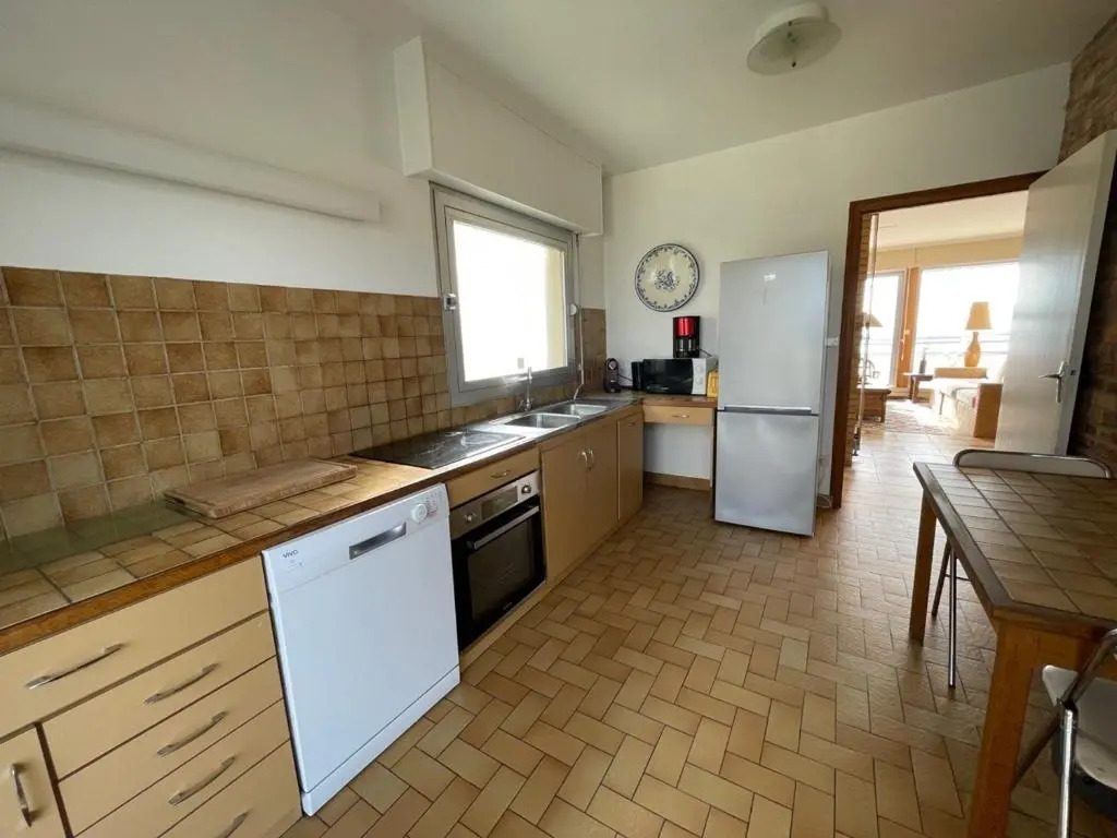 Villa bord de mer avec jardin et Wifi gratuit - FR-1-361-76