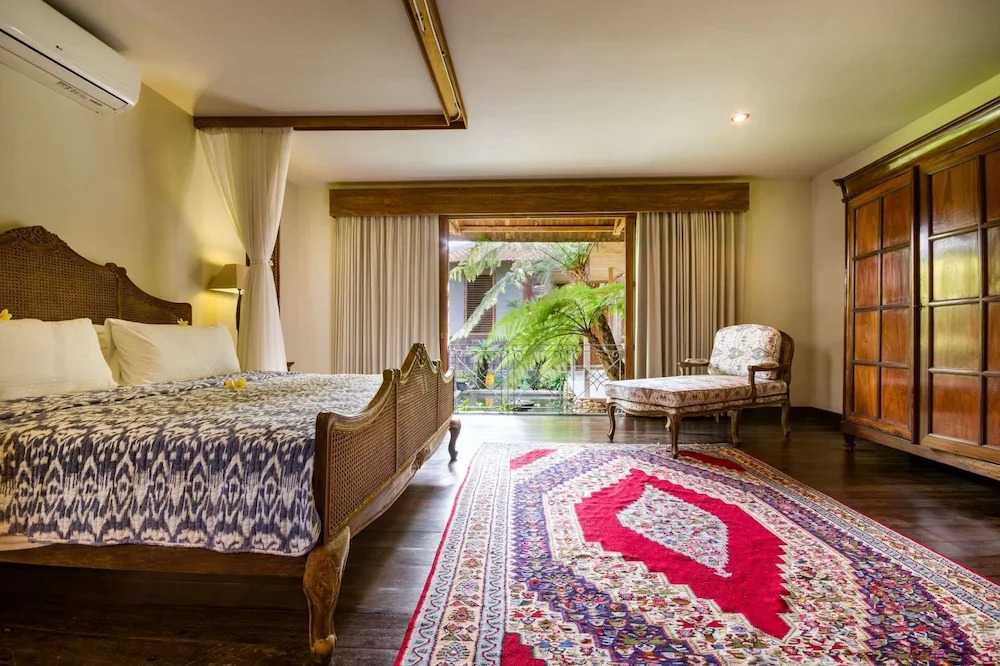 Bali Villa Near the Beach, 2083