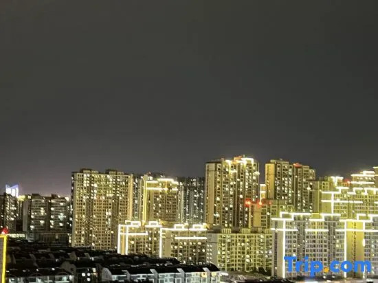 Vienna Hotel (Linyi Langya Ancient City Hedong Wuyue Plaza Branch)