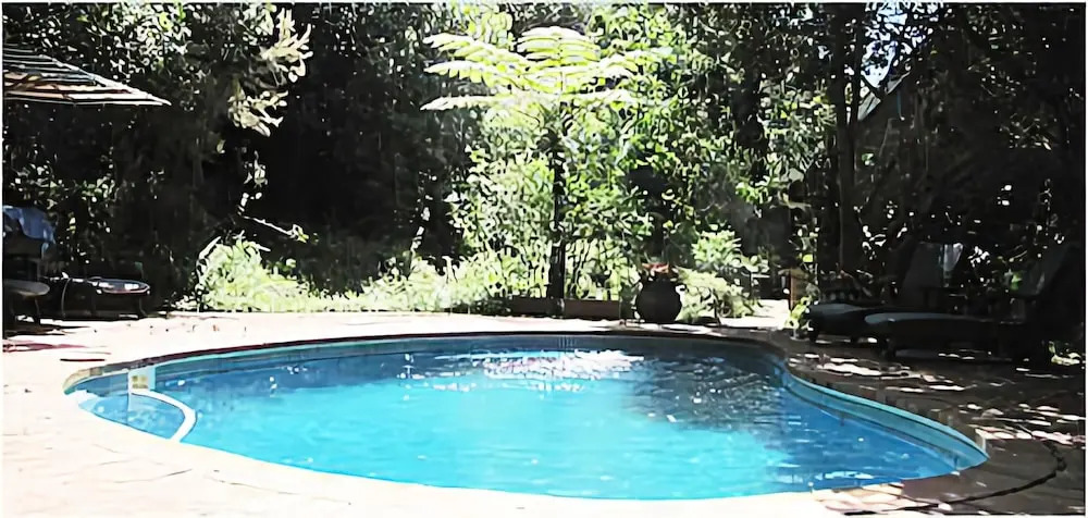 Kingfisher Country House