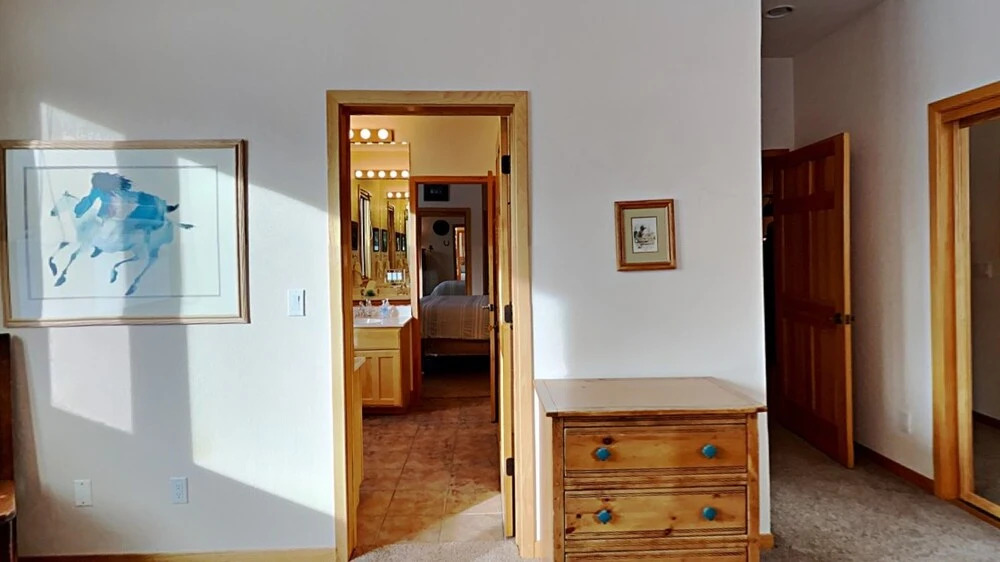 36 James Court 5 Bedroom Home by Redawning