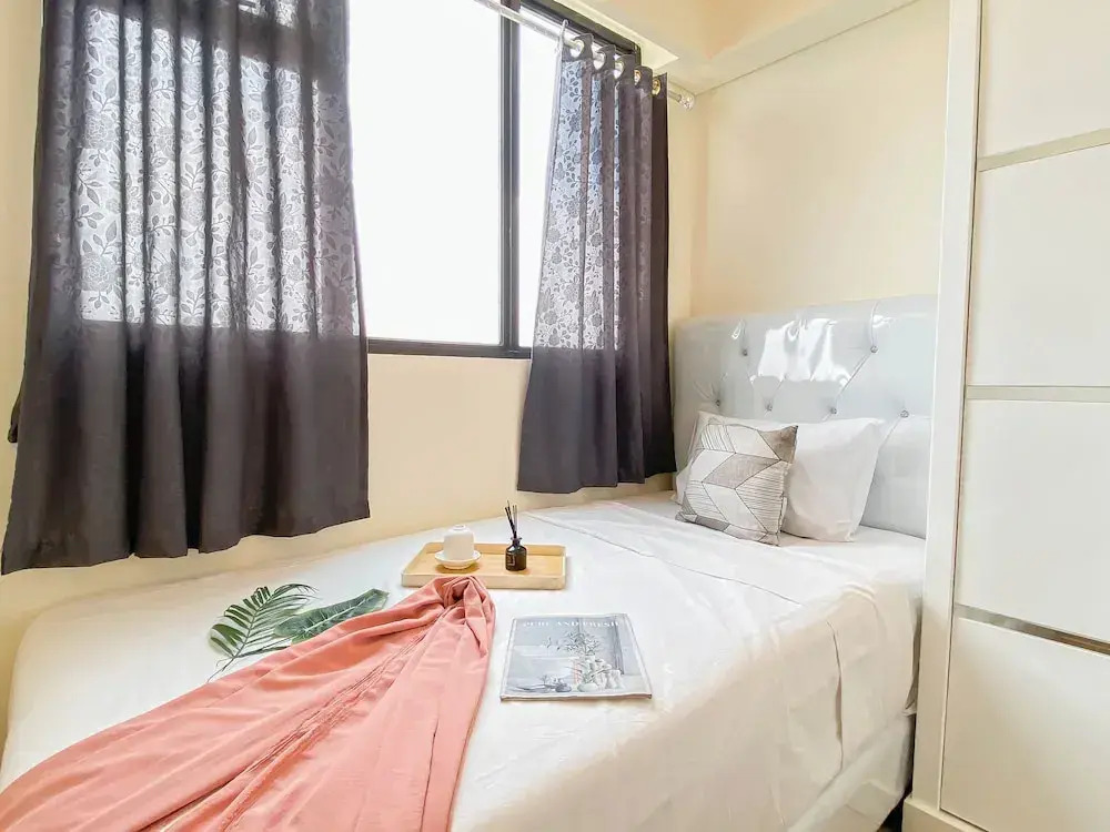 Simple And Bright 3Br At Meikarta Apartment