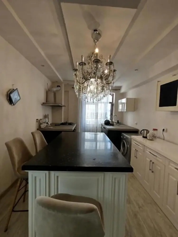 Baku Lake view 3 bedrooms apartment