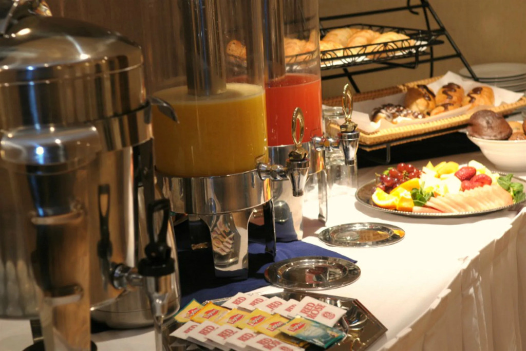 D'Palms Airport Hotel