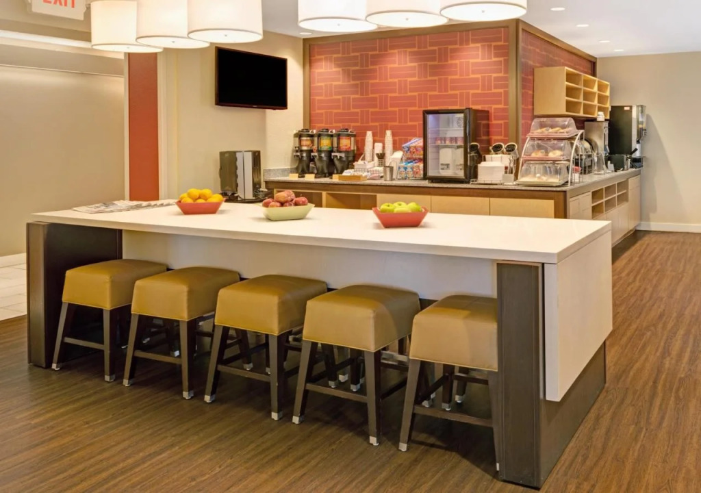 MainStay Suites Omaha Old Mill