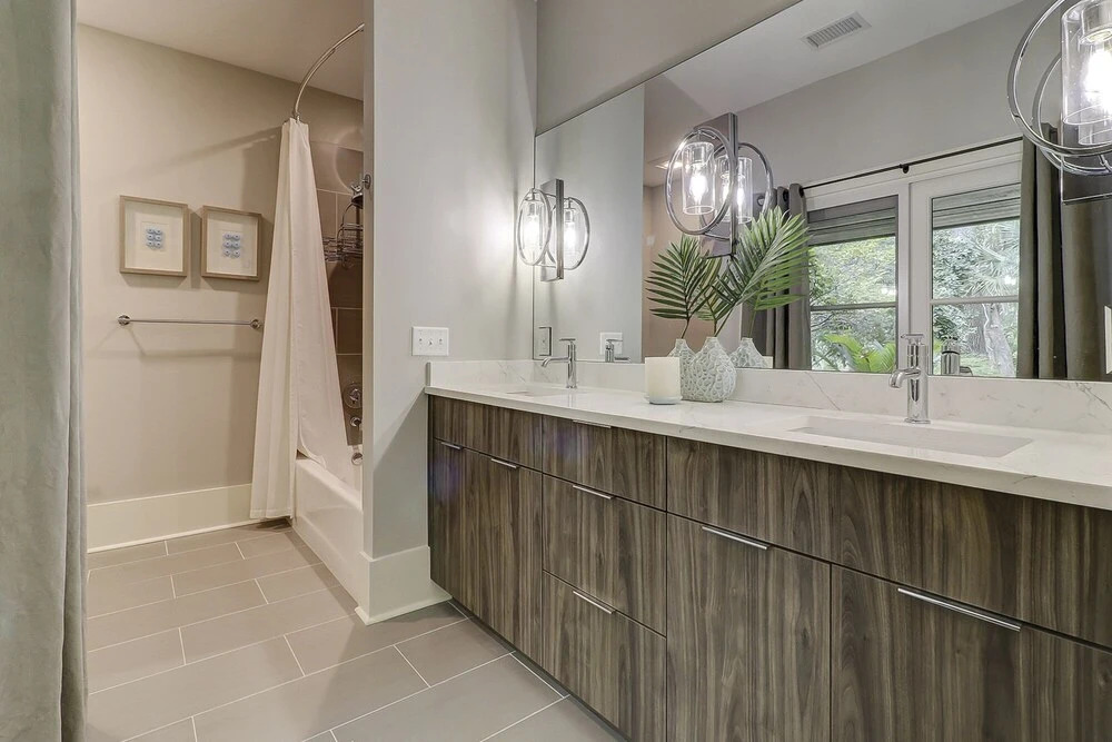 63 Baynard Cove