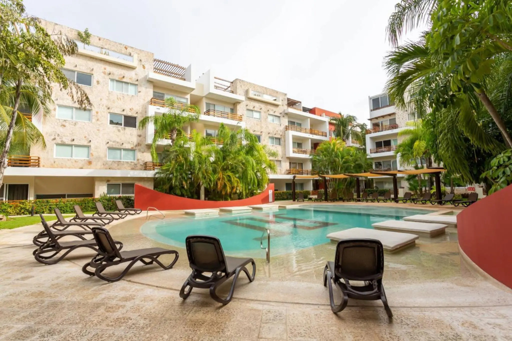 Affordable 1 Bedroom Condo For Families - Near 5th