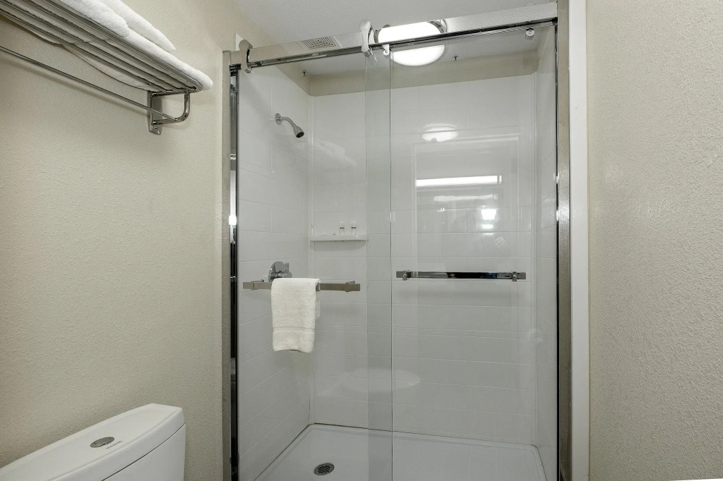 Red Roof Inn Freehold