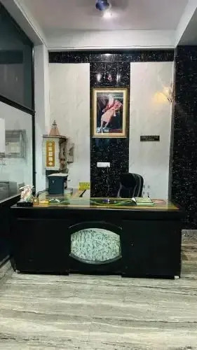 Saroj Guest House by OYO Rooms