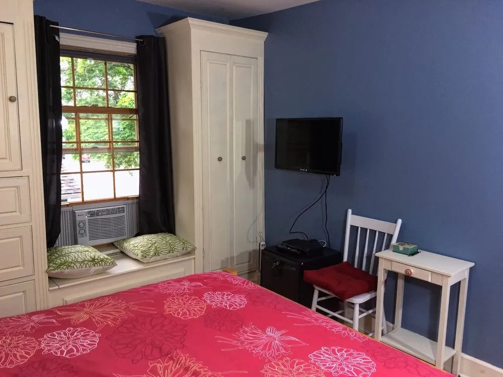 Dundas Glen Bed & Breakfast