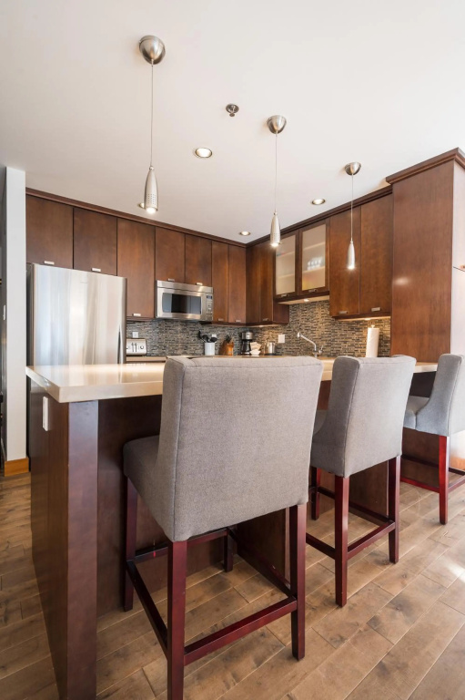 Beautiful and Spacious 2Br Condo by Harmony Whistler