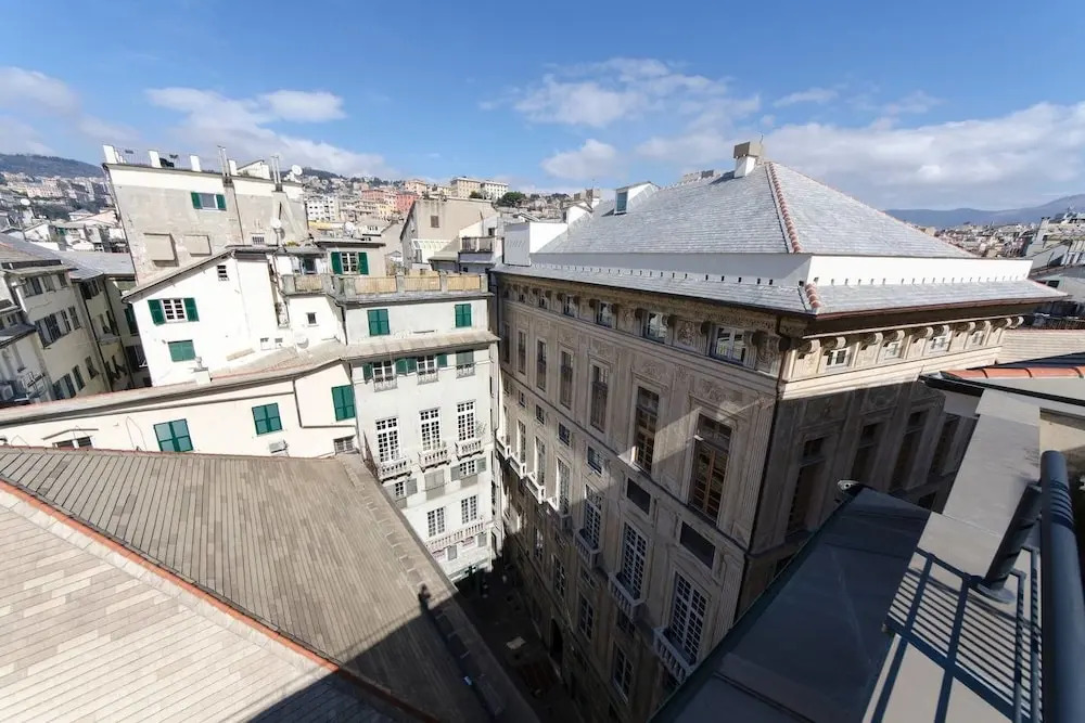Altido Penthouse next to Acquario