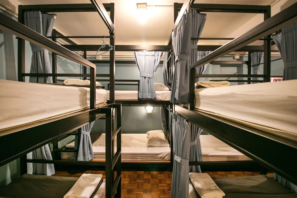 Sleep Soundly Hostel - Adults Only