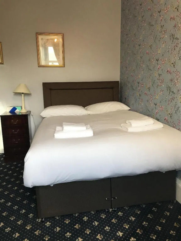 Alexander Guest House