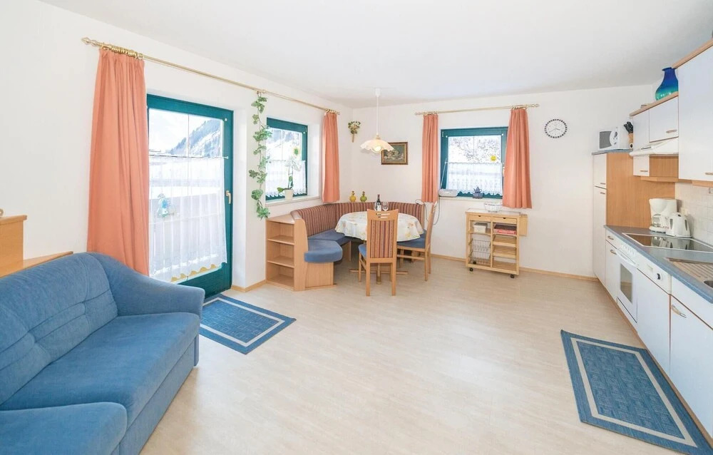 Amazing Apartment in Rauris With 2 Bedrooms and Wifi