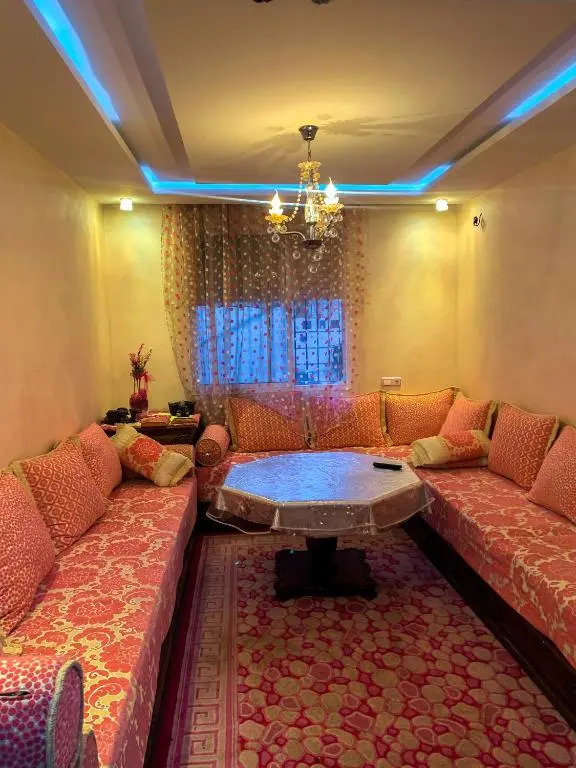 Sunny Hay Salam Apartment, Steps from Agadir Beach