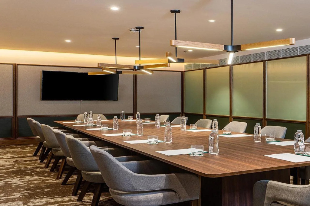 Gardina Asoke Hotel & Residence