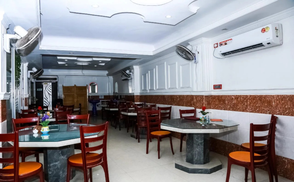 Hotel Nirmala By OYO Rooms