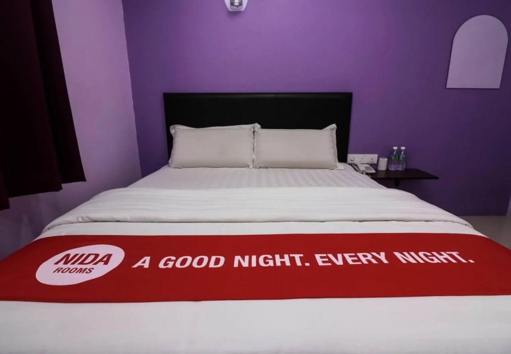 Royale City Hotel