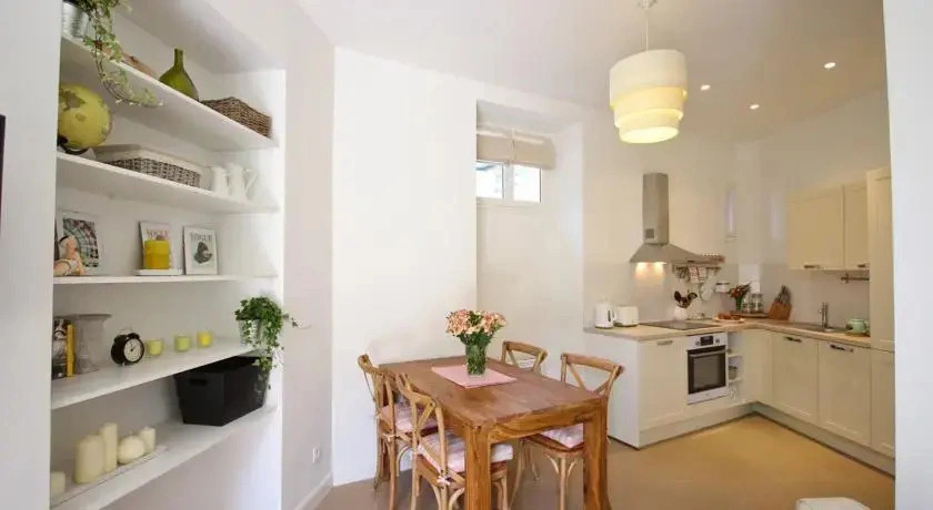 Rare! Terrace with Sea View Apartment, Vieux Nice