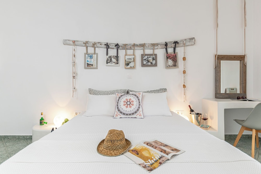 Palatiana Agriturismo-Philoxenia Cottages Retreat