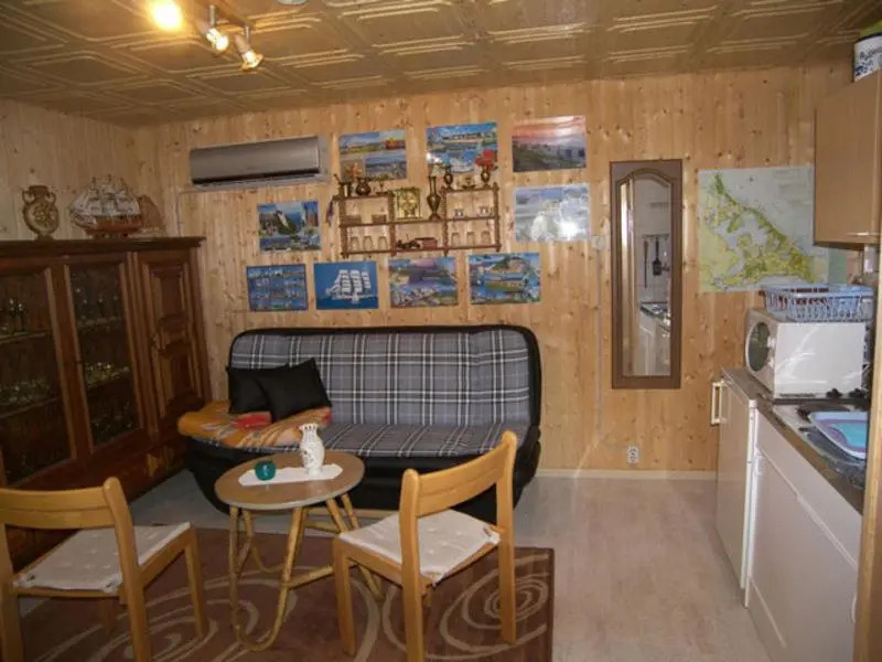 Bungalow am Schmollensee