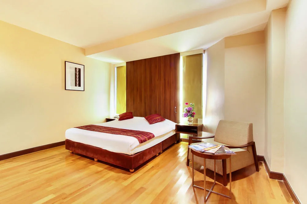 Ballys Studio Suite Silom