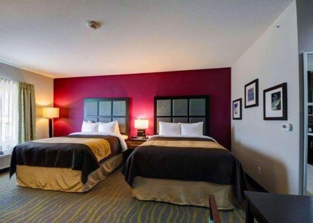 Comfort Inn & Suites Tulsa I-44 West - Rt 66