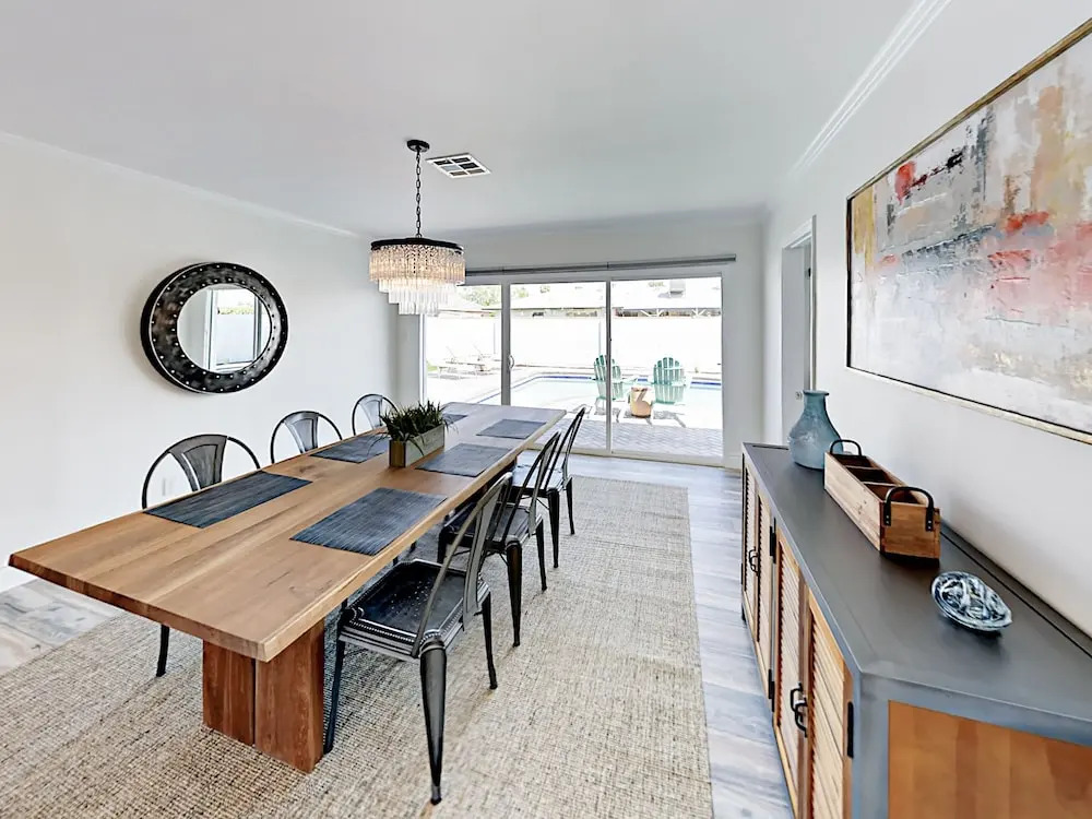 Mid Century Modern Home 3 Bedrooms 2 Bathrooms Home