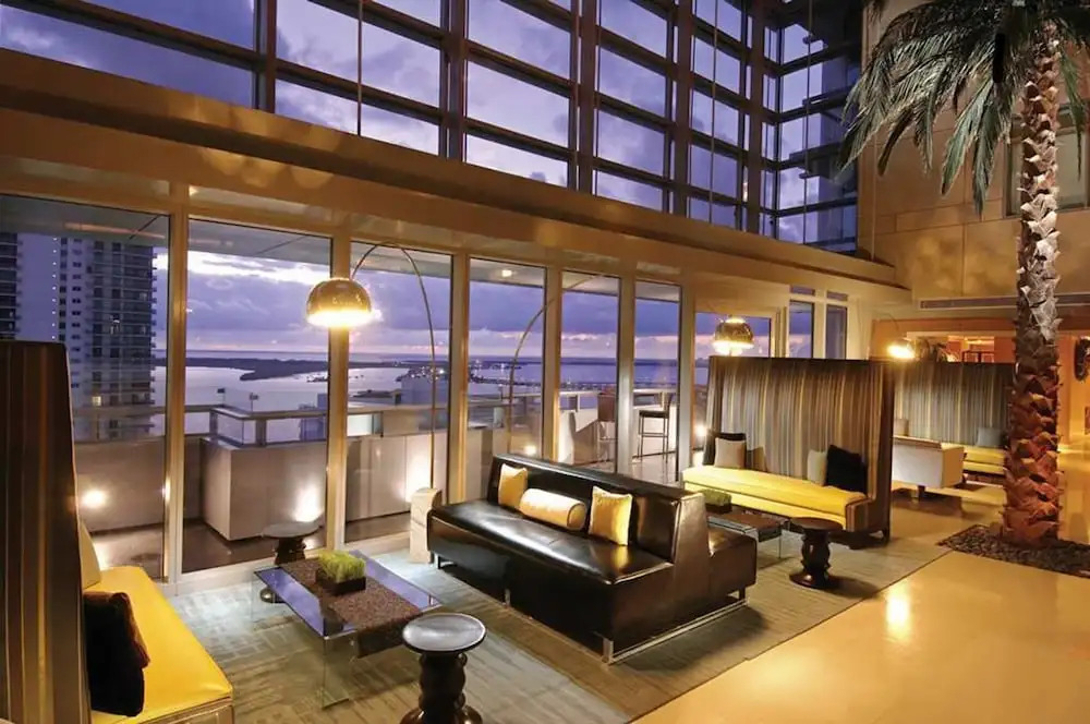 CitiScape - 1 BR Apt at Conrad Hilton