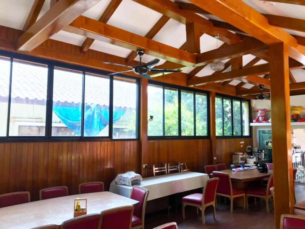 Damnoen Care Resort