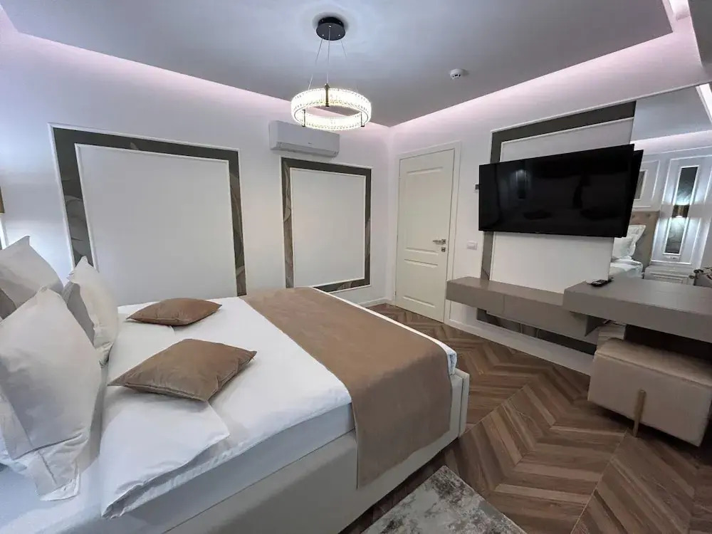 MONARC Boutique ApartHotel - SELF CHECK-IN