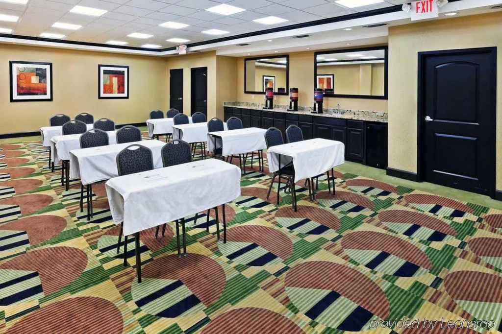 Hampton Inn