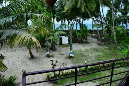 Royal Beach Abode