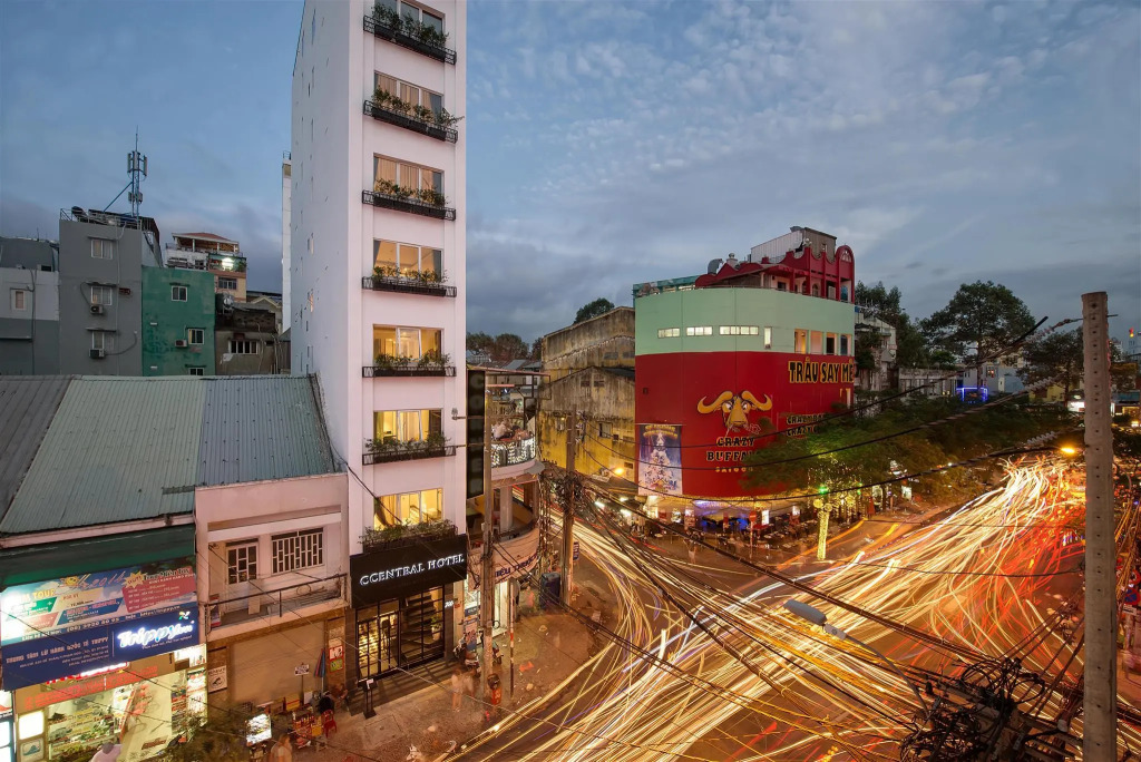 C Central Hotel- Đề Thám Bùi Viện Walking Street