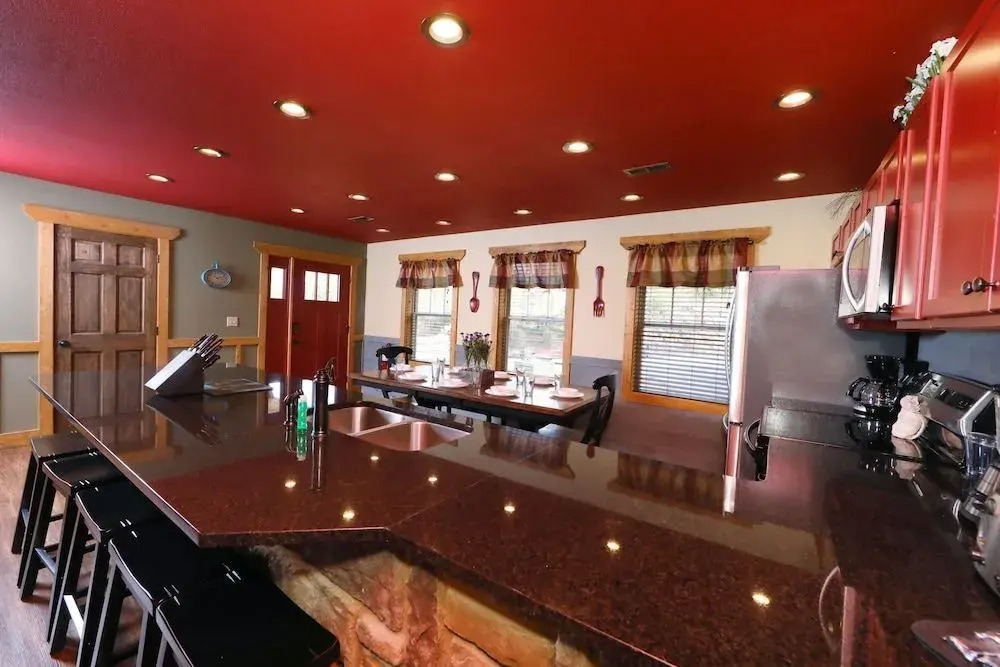 Firefly Nights 5 Bedrooms 5 Bathrooms Cabin