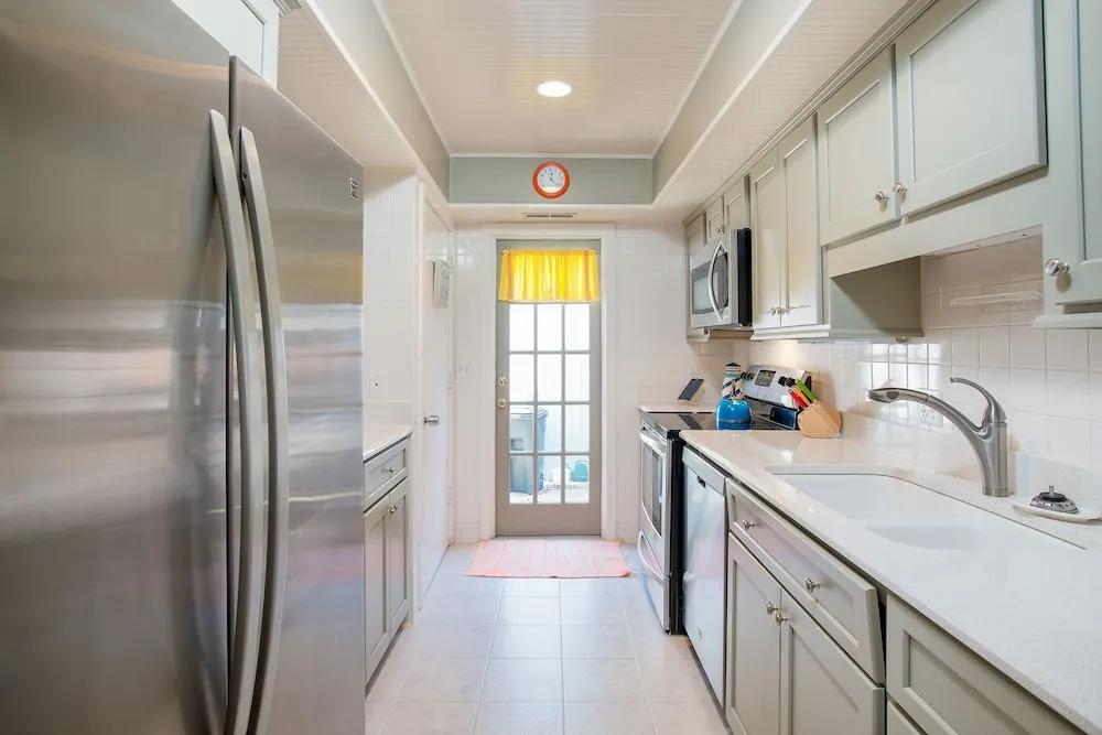 17 Lawton #166 - 2 Br Villa