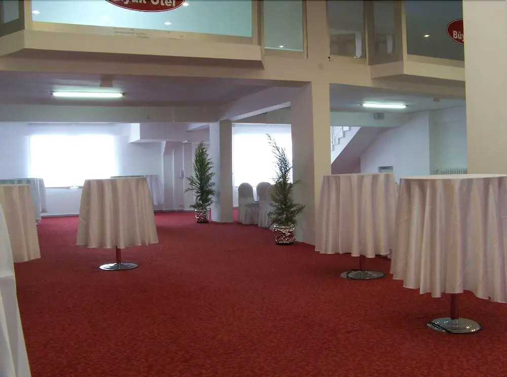 Corum Buyuk Otel