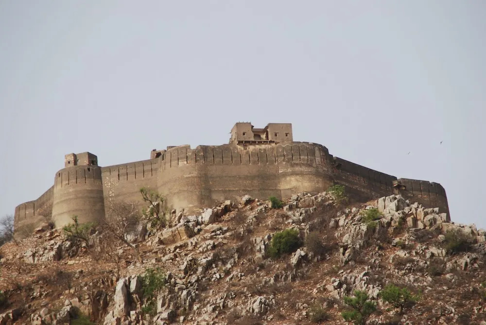 Dhula Garh  A Heritage Hotel
