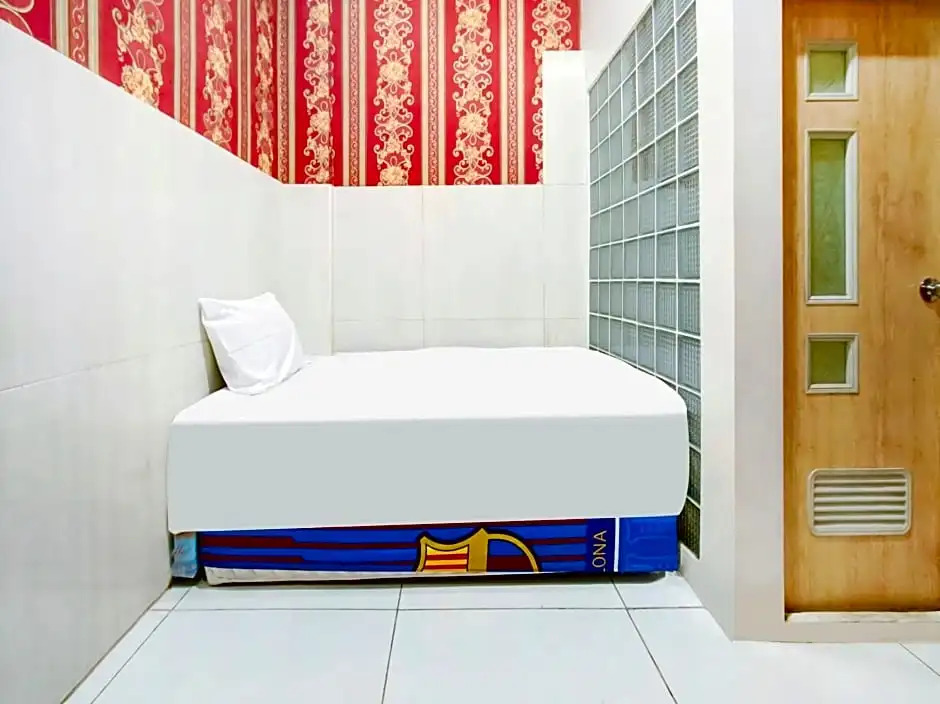 OYO Life 3103 Opo Homestay & Kost